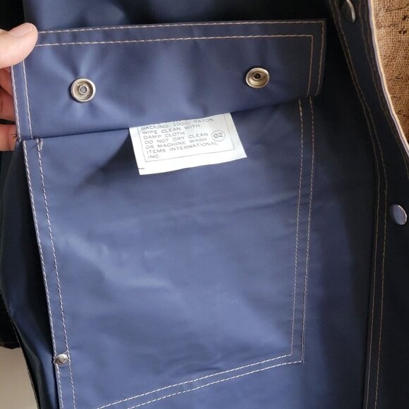 Reversable Mallard Duck Print Hooded Raincoat Snap Buttons Drawstring. Size L - Picture 10 of 16